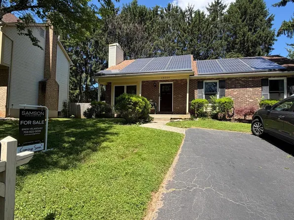 19044 McFarlin Dr, Germantown, MD 20874
