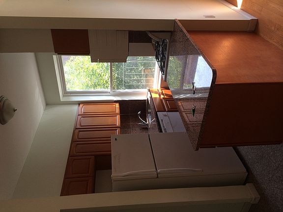 4th image of 3519 31st Ave APT 3F