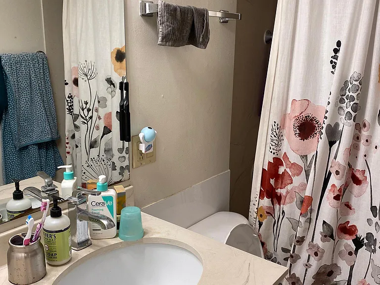 402 Ridge St — Photo 13