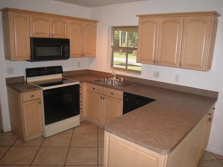 Kitchen 1