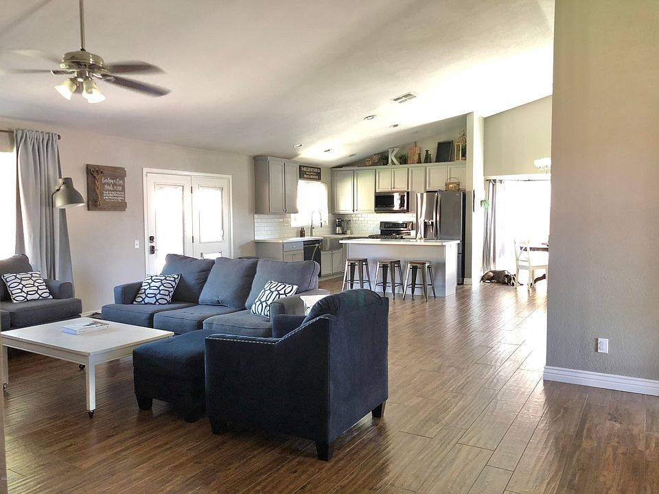 2nd image of 1627 N Matlock