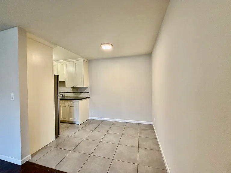 382 Adams Street — Photo 10