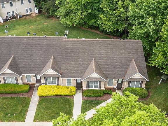 5th image of 68 Old Tavern Cir