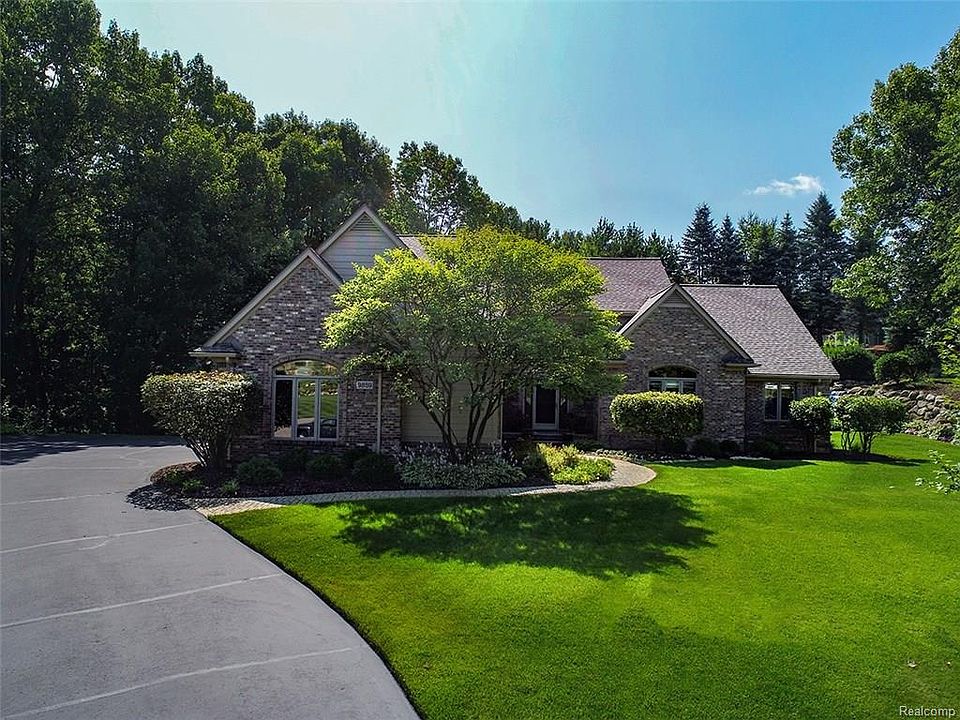 1st image of 9859 Boulder Ct