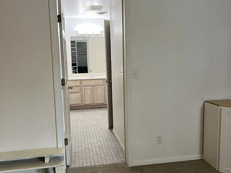 77 Delicado Dr #B — Photo 7