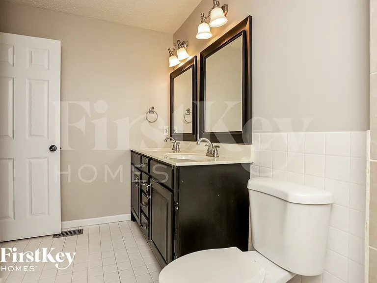 16263 Fullerton Meadows Dr — Photo 9