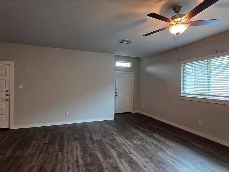 25543 Starling Ln — Photo 4