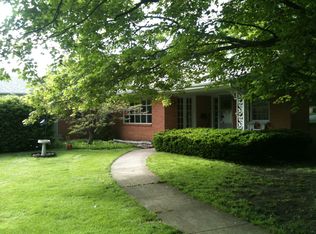 106 N Grove St, Colfax, IL 61728