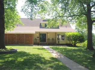 10947 Lydia Ave, Kansas City, MO 64131