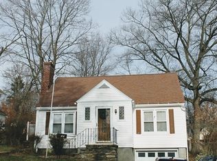 12 Thayer St, Worcester, MA 01603