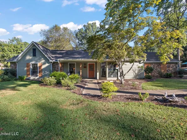 612 Trailwood Dr, Clinton, MS 39056