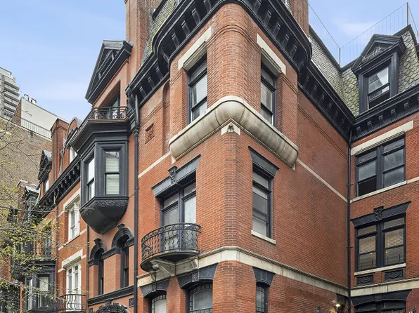 146 East 89th Street image 1 of 5