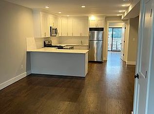 3013 37th St #1, Astoria, NY 11103