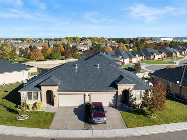 2818 Tuscanna Dr, Richland, WA 99354