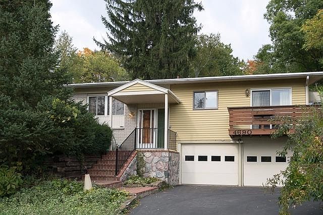 1st image of 4690 Midway Dr