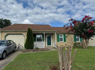 4004 Schroeder Ct, Virginia Beach, VA 23453