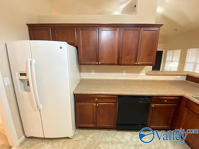 101 Summerford Ln — Photo 16