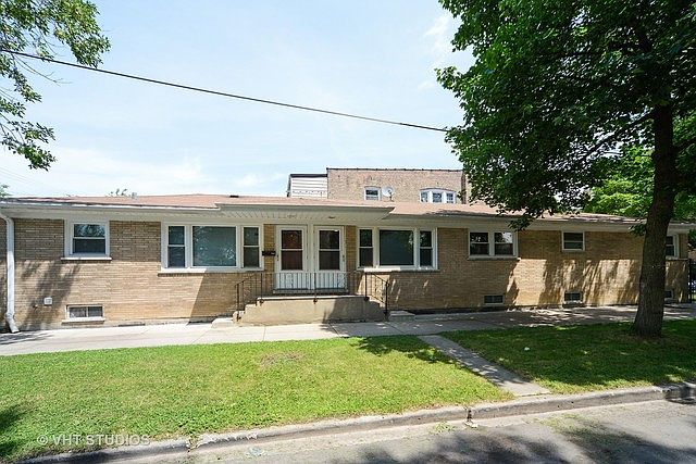 1st image of 2200 N Lockwood Ave