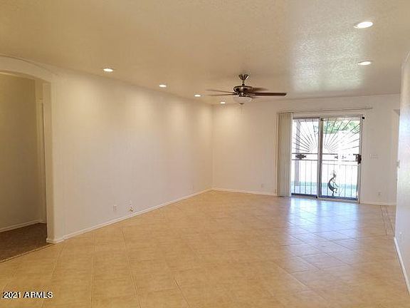 2nd image of 10344 W Ross Ave