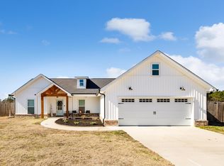 11638 Mars Hill Rd, Bauxite, AR 72011