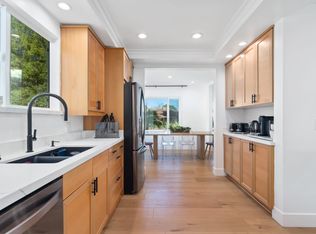 5519 Simpson Ave, Valley Village, CA 91607