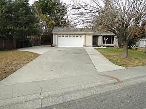 1st image of 6925 Stanford Oak Dr