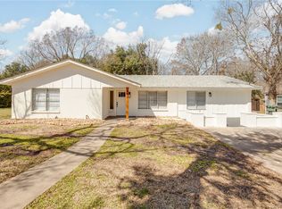 302 S Haswell Dr, Bryan, TX 77803