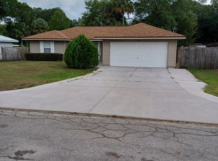 2386 SE 175th Terrace Rd, Silver Springs, FL 34488