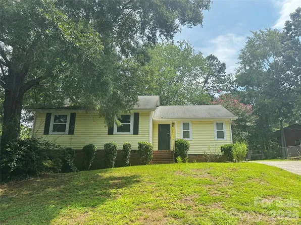 9607 Barkridge Rd, Mint Hill, NC 28227