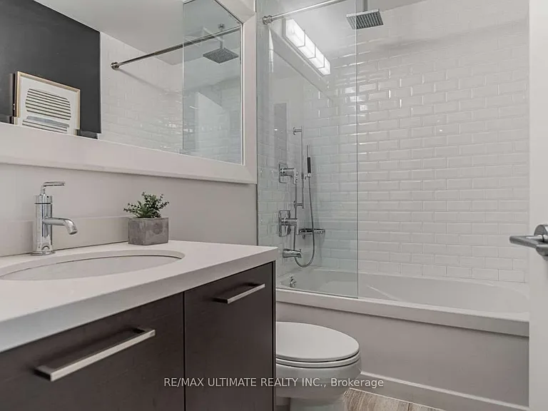 90 Park Lawn Rd #2502 — Photo 15
