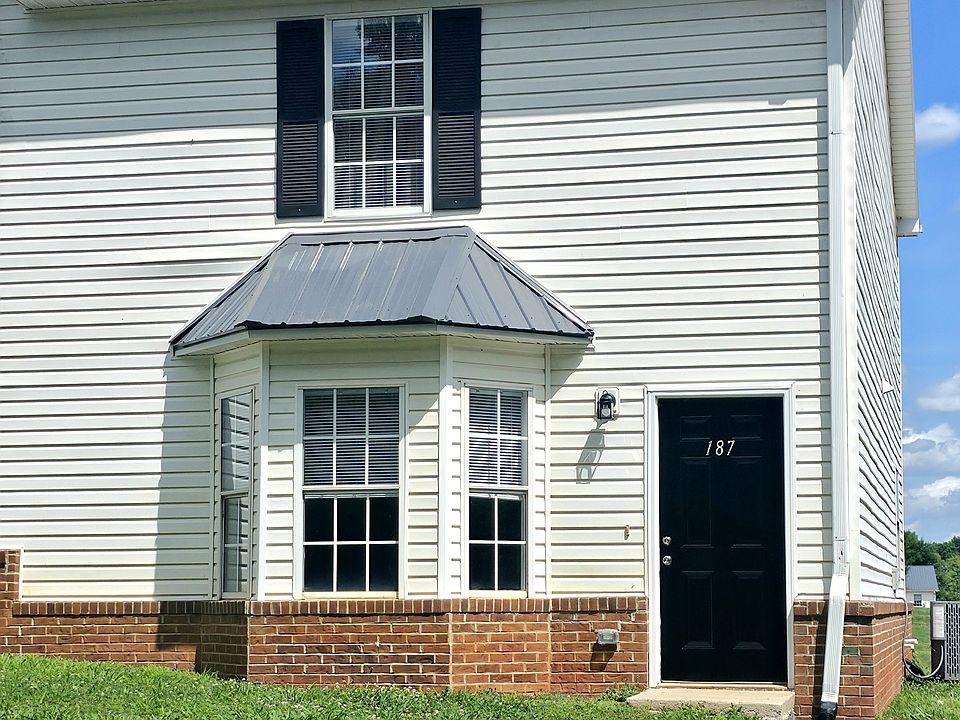 1st image of 155 Westchester Cir #1
