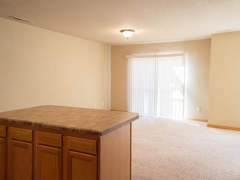 2854 W Lakewood Dr — Photo 3