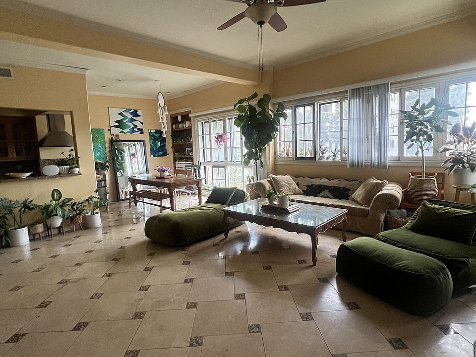 1st image of 4477 Wilshire Blvd APT 305