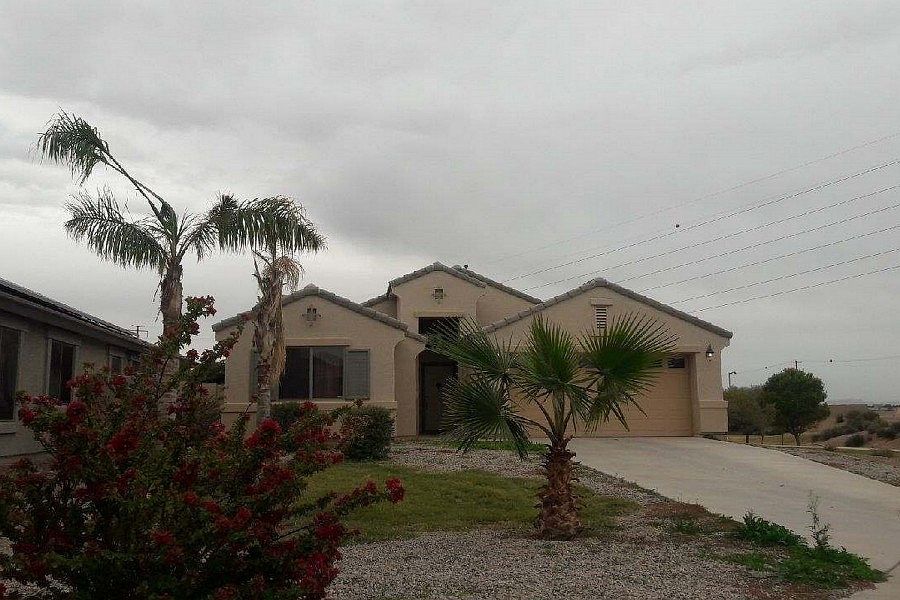 1st image of 41411 W Hayden Dr