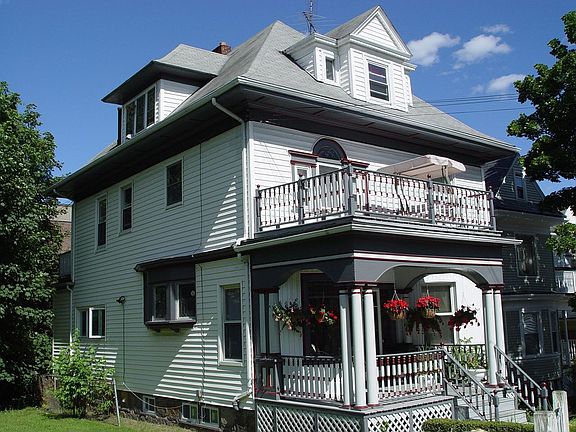 Single Family Colonial