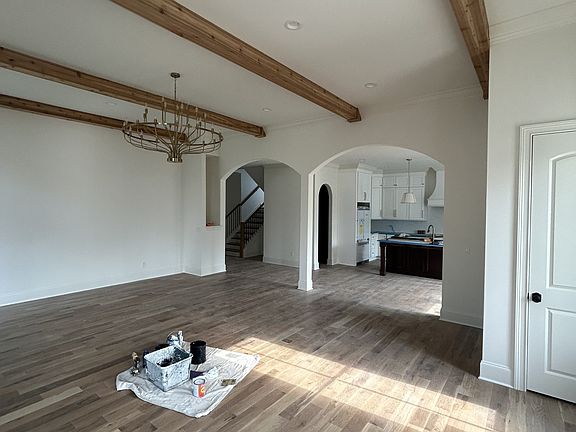 2nd image of 249 37th Ave N