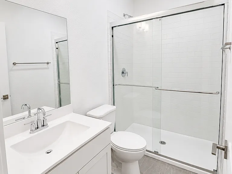 1818 Bachman Ln — Photo 10