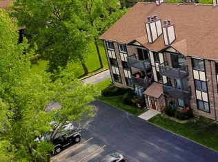 259 Stoneybrook Ln APT 2A, Bloomingdale, IL 60108