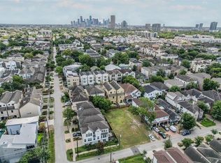 512 Malone St, Houston, TX 77007