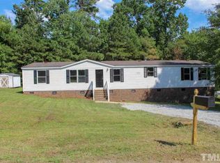8229 Fieldcrest Ln, Fuquay Varina, NC 27526