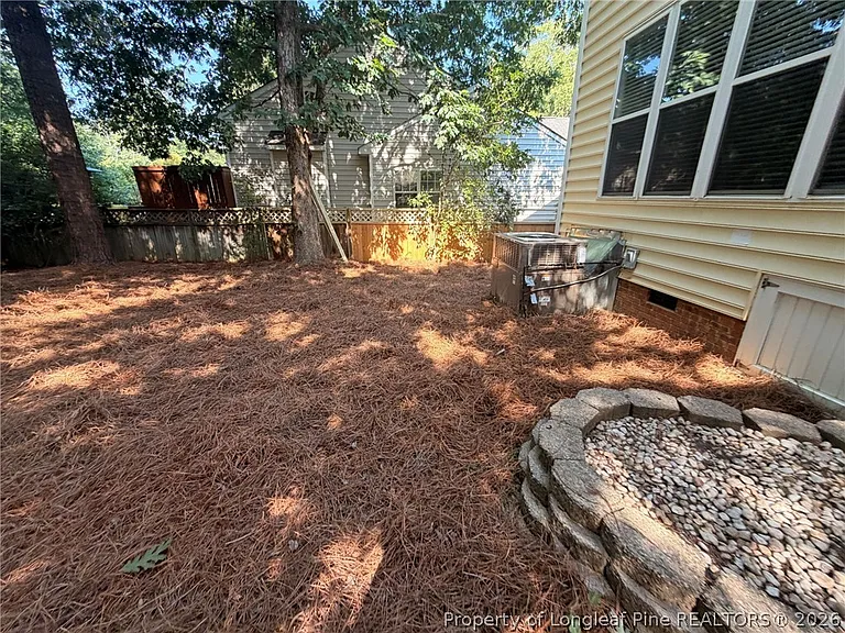 2628 Farlow Gap Ln — Photo 38