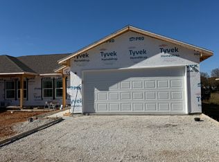 172 Ruby Ln, Hollister, MO 65672