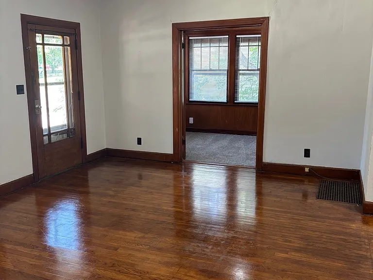 Living room with beautiful oak Hardwood flooring