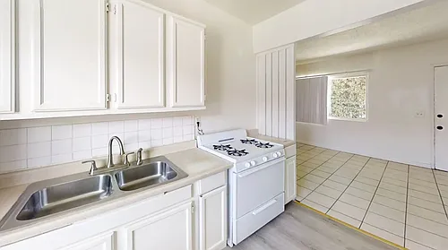 3348 Santa Fe Ave Photo 1