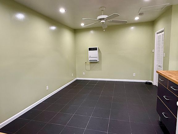 4th image of 8016 Loyola Blvd