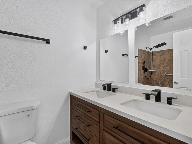 659 Montego Bay Ct — Photo 26