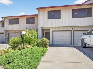 317 Eastwood Dr, Medford, OR