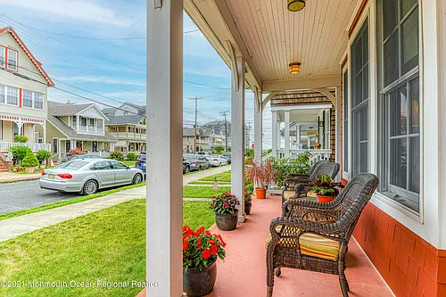 26 Atlantic Ave Photo 1