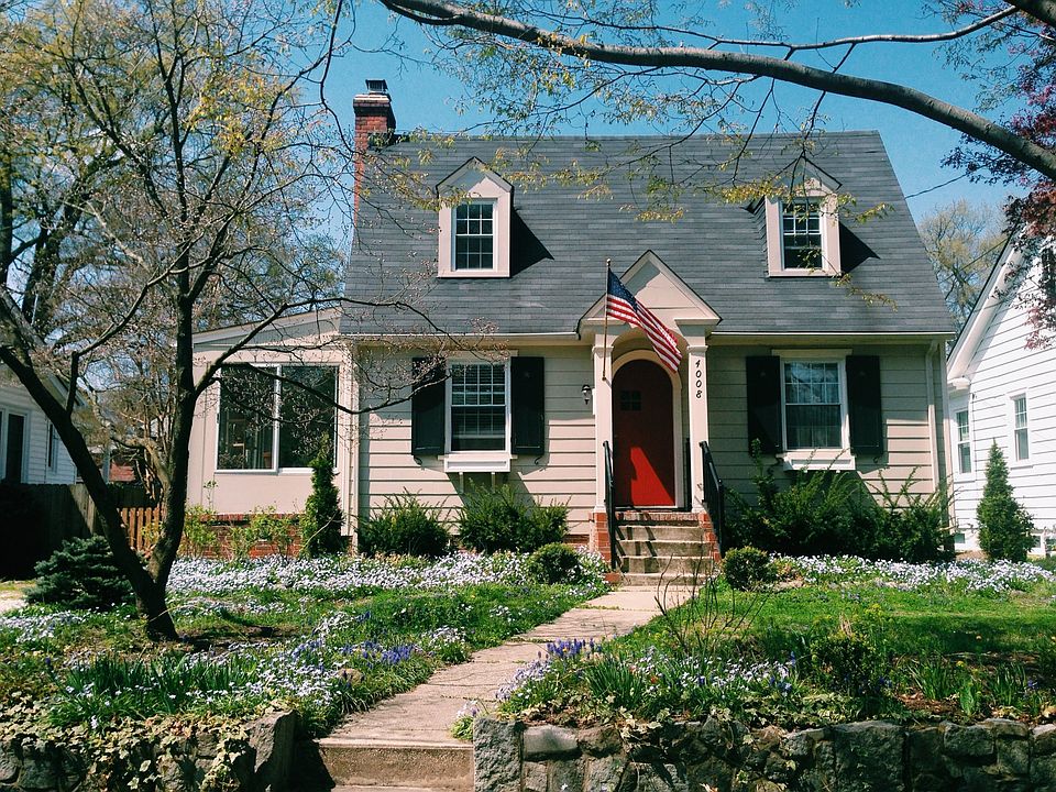 House in spring.