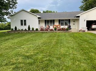 7925 S Highway 32, El Dorado Springs, MO 64744